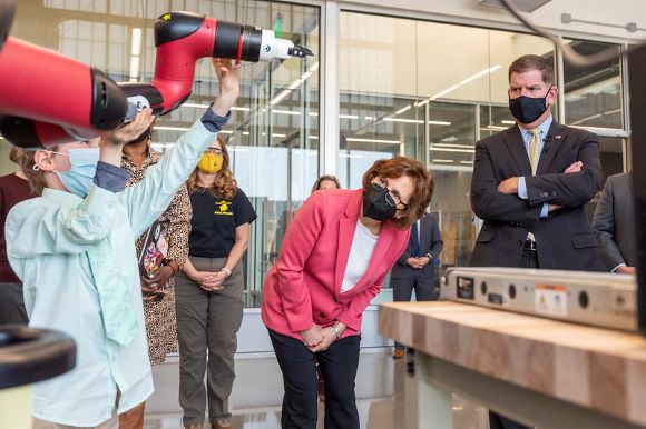 Portland Community College’s new Training Center at the Oregon Manufacturing Innovation Center (OMIC) in Scappoose